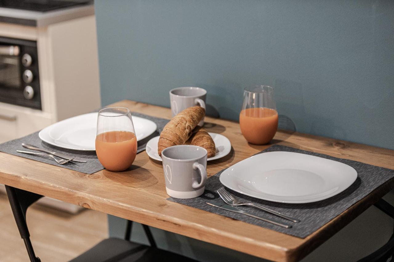 Cinnamon Apartment